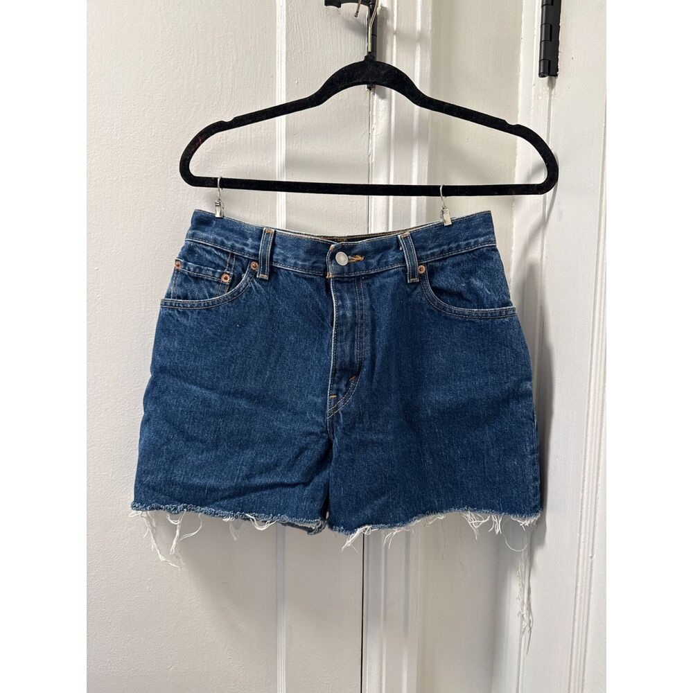 2009 Levi Denim cut off shorts